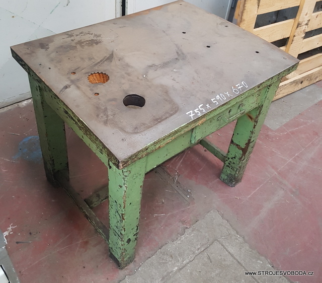 Pracovní stůl - ponk 755x590x670 (Pracovni stul - ponk (2).jpg)
